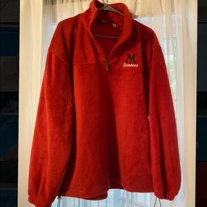 Red NY Yankees Pullover